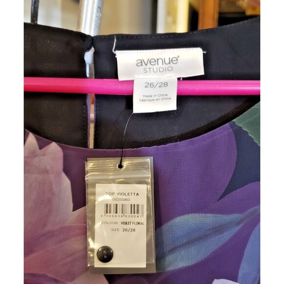 NWT Avenue Lined, Handkerchief Hem, Sheer Purple Floral Tunic Top - Size 26/28 - Picture 5 of 8